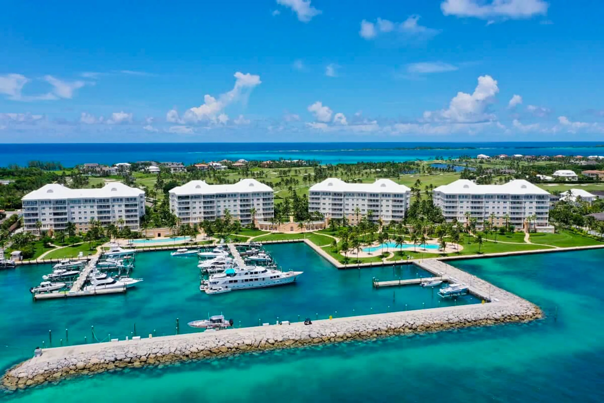 Ocean Club Residences Marina, Paradise Island